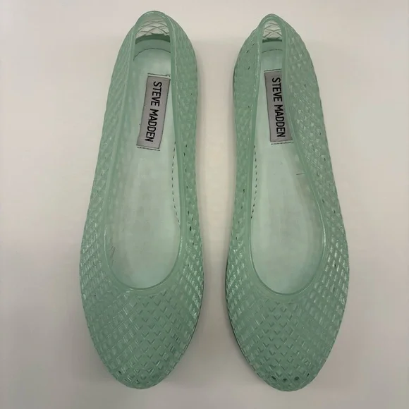 Steve Madden Women's Gyzmo Ballet Flat in Mint - Picture 7 of 15